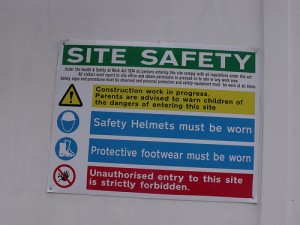 Site safety sign [Image from Ell R Brown on Flickr - Creative Commons]