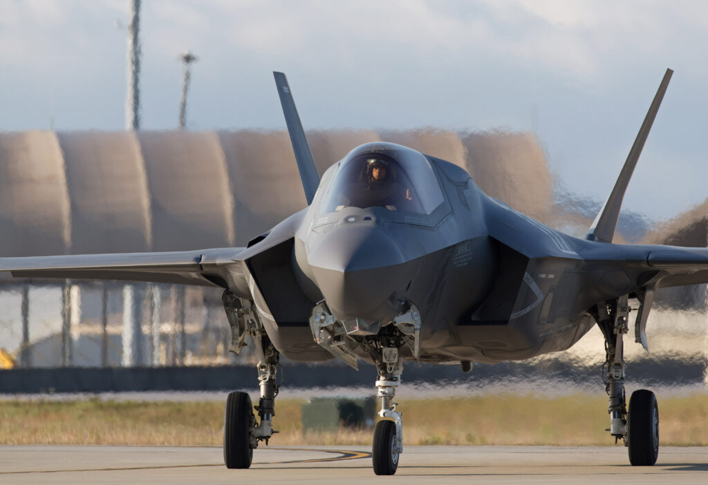 A United Kingdom F-35B Lightning II taxiing at Eglin Air Force Base, Florida, USA. [Crown Copyright/MOD2014]