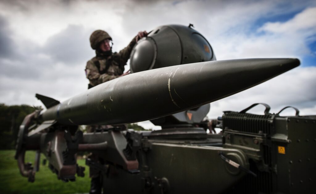 16 Regiment Royal Artillery, pictured here in training, will be making use of Centaur House. [Crown Copyright/MOD2013]