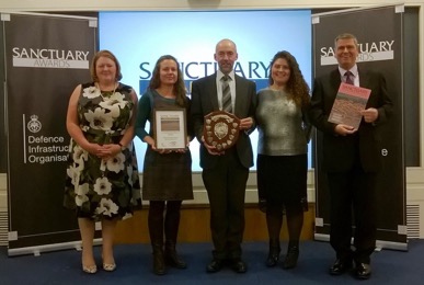 Team Effort - receiving the 2017 MOD Sanctuary Award, Utilities Category - from L to R: Angela Ellison, DIO; Karen Craddock, Dstl; Andrew Leggatt, Trimetis; Jennifer Doran, Dstl; Tyrone Anderson, BAES.