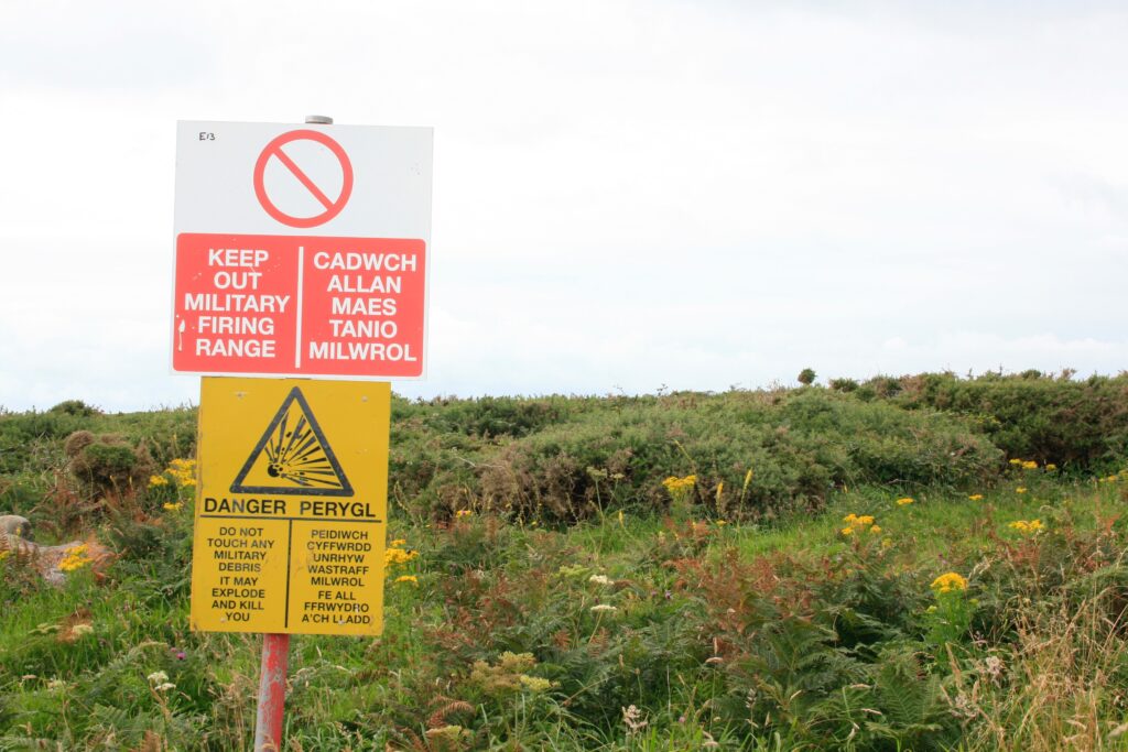 One of the many warning signs all over the defence training estate. [Crown Copyright, MOD]